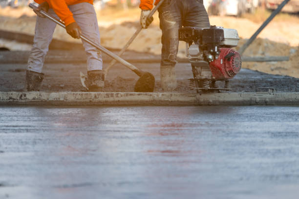 Best Custom Concrete Contractor  in Clayco, MO